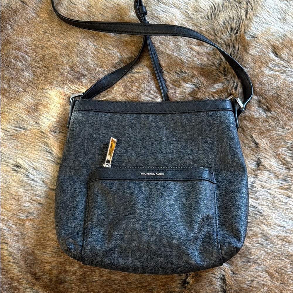 Michael Kors Crossbody Bag